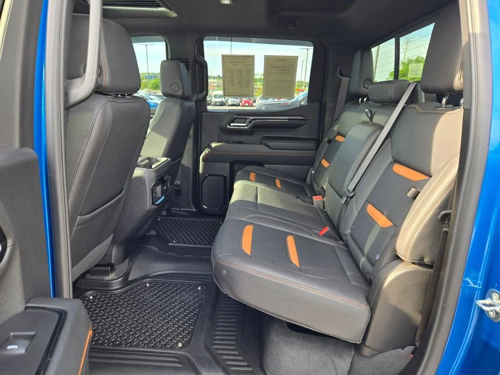 Used 2024 Blue GMC AT4 image 30
