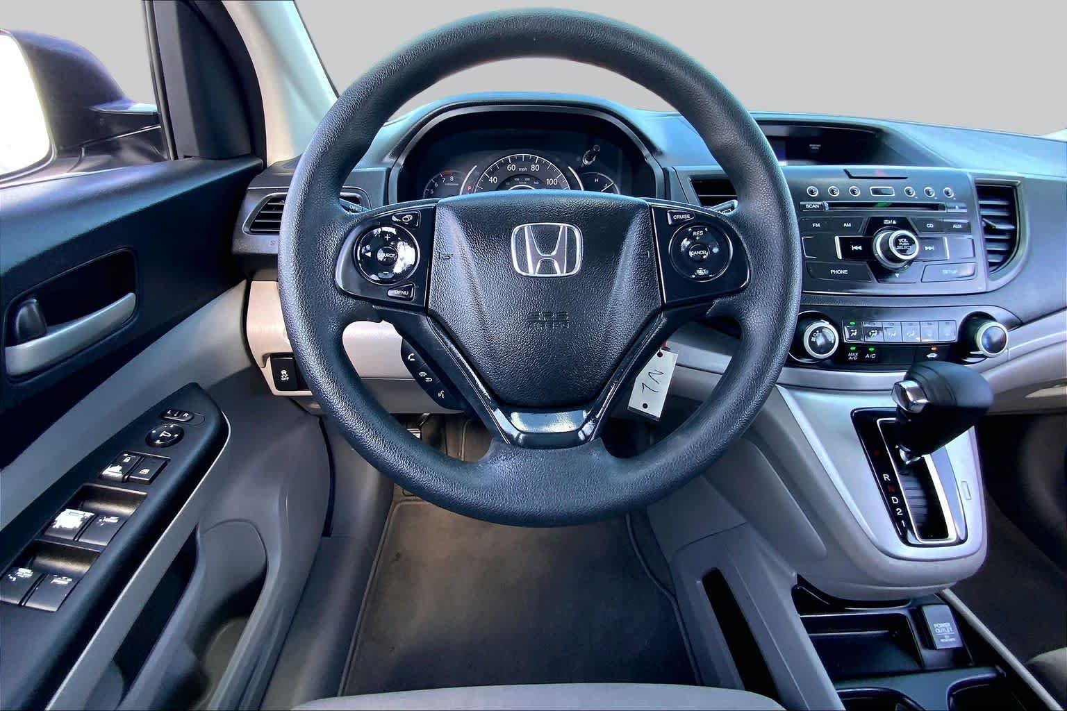 Used 2014 Alabaster Silver Metallic Honda LX image 6