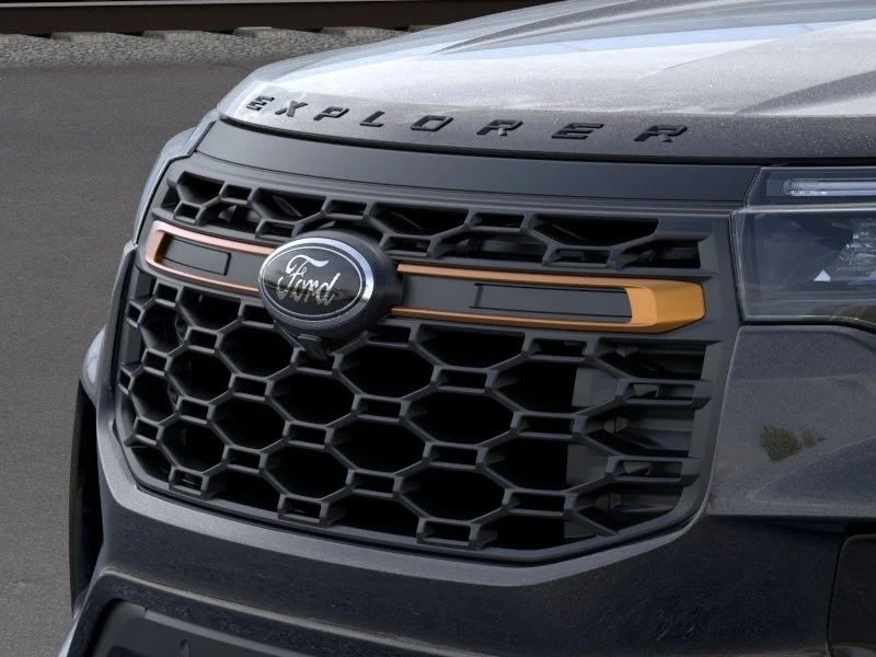 New 2026 Agate Black Metallic Ford Tremor® image 30