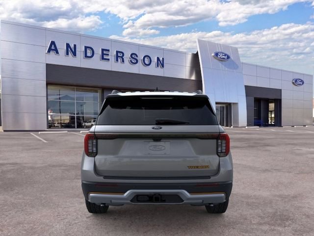 New 2026 Carbonized Gray Metallic Ford Tremor image 5