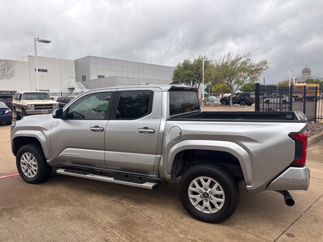 Used 2025 Silver Toyota SR5 image 8