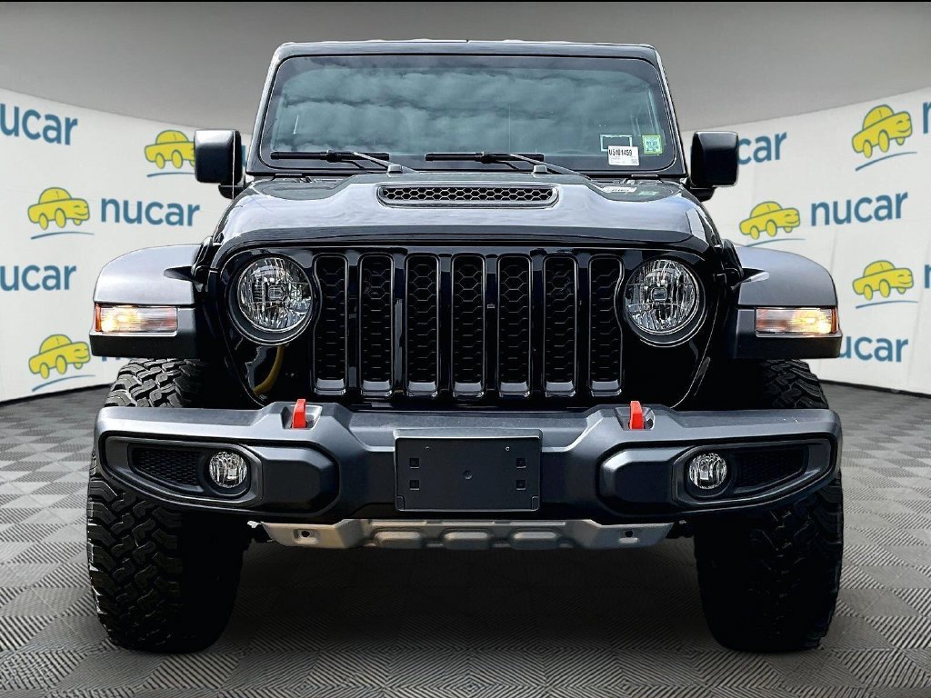 Used 2022 Black Jeep Mojave image 2
