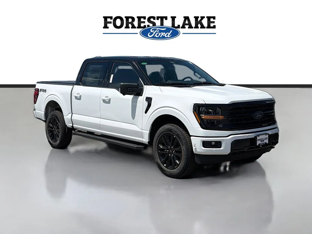 New 2026 Oxford White Ford XLT image 1