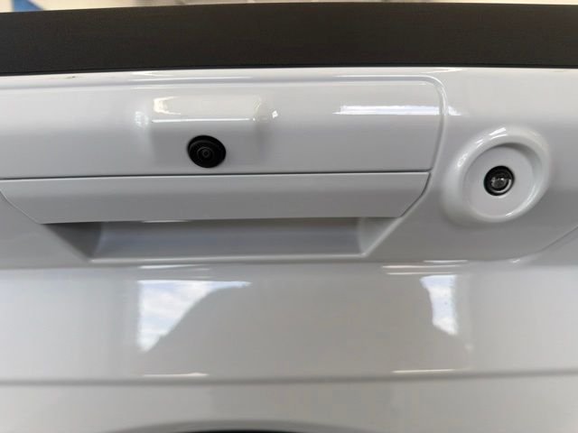 New 2026 Oxford White Ford XLT image 12
