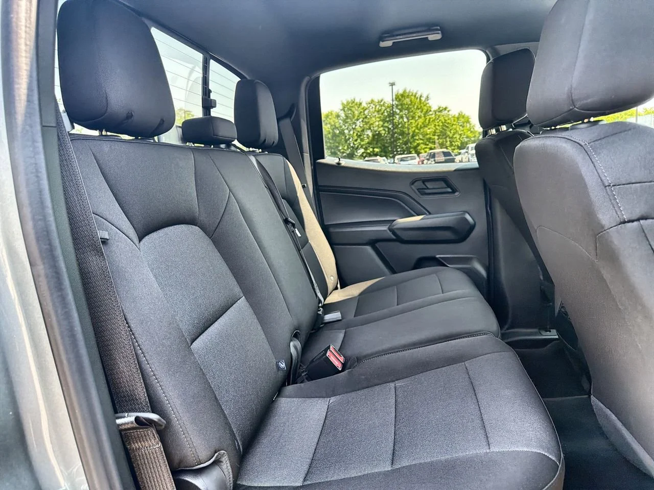 Used 2025 Sterling Gray Metallic Chevrolet WT/LT image 22