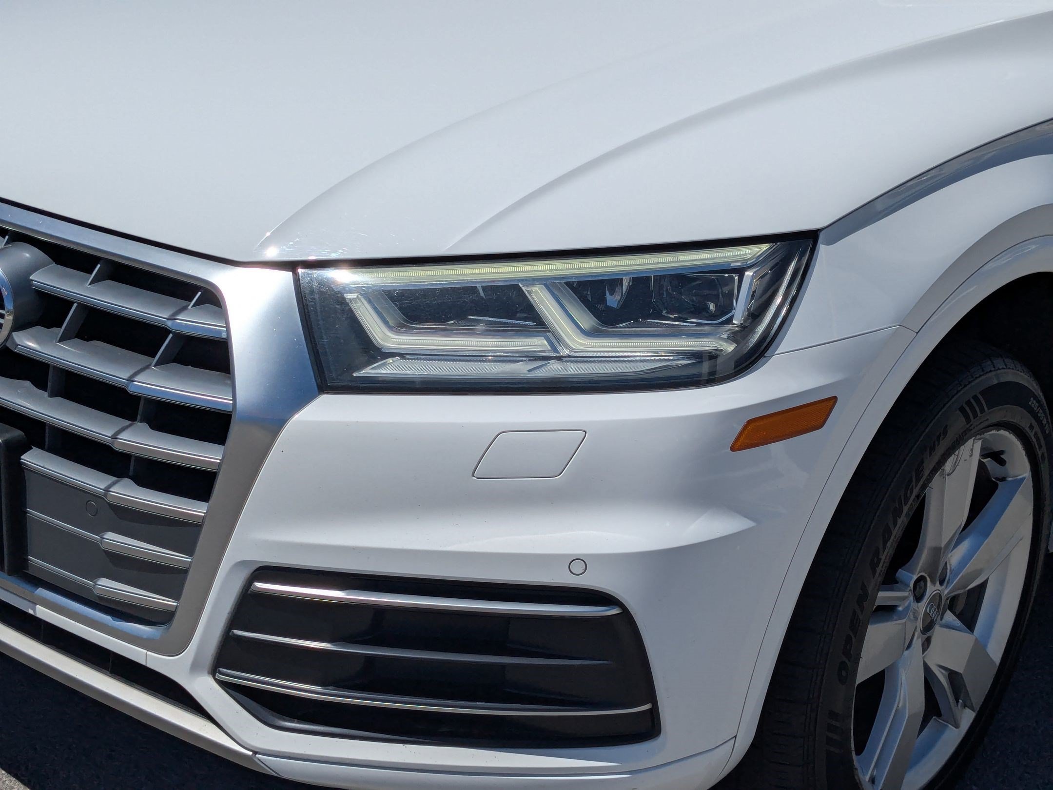 Used 2019 Ibis White Audi Premium Plus image 9