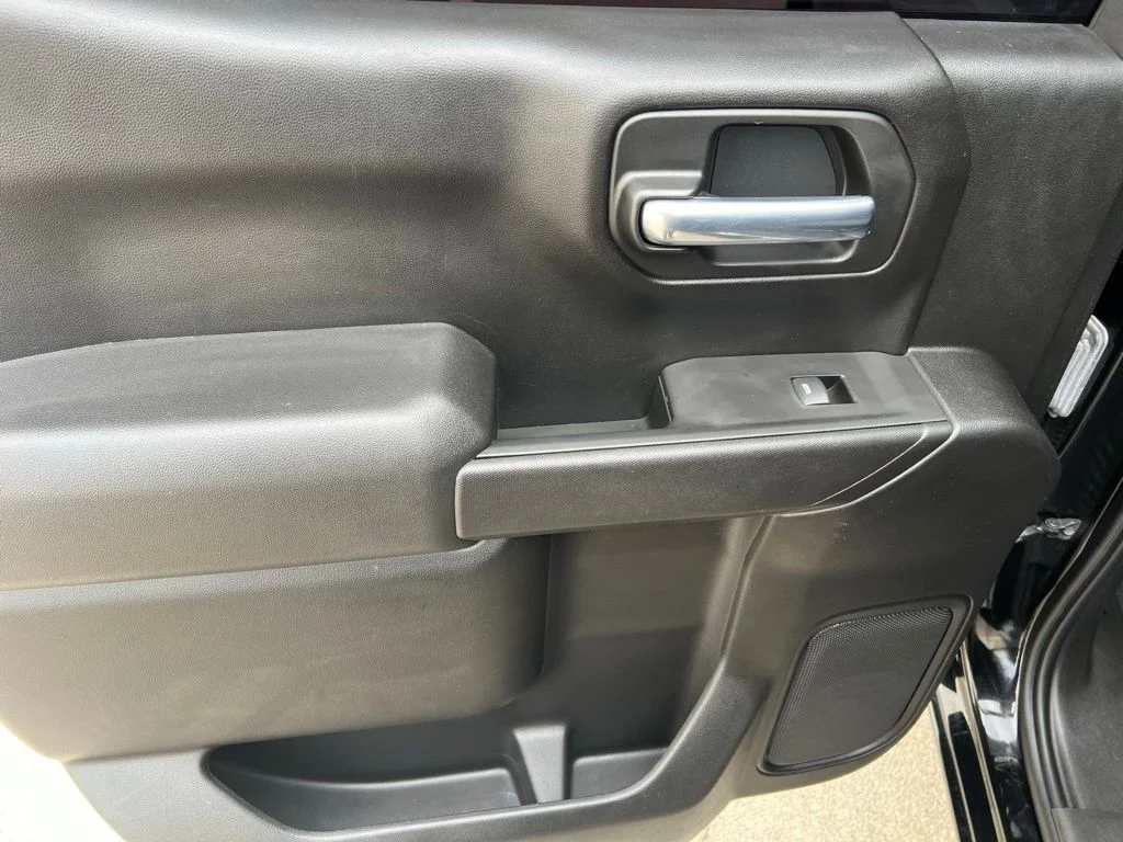 Used 2021 Black Chevrolet LT image 18