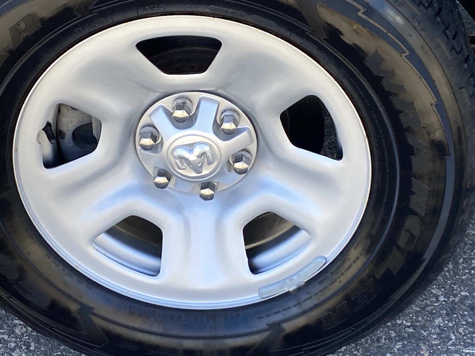 Certified Used 2025 Hydro Blue Pearlcoat Ram Tradesman image 25