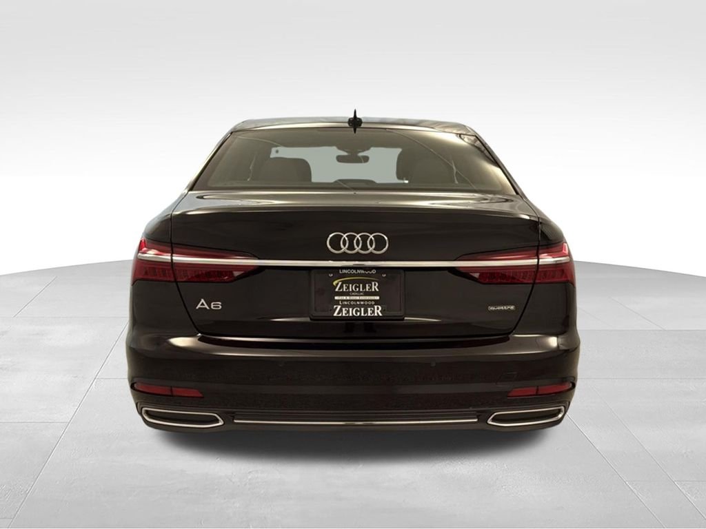 Used 2023  Audi 45 Premium image 9