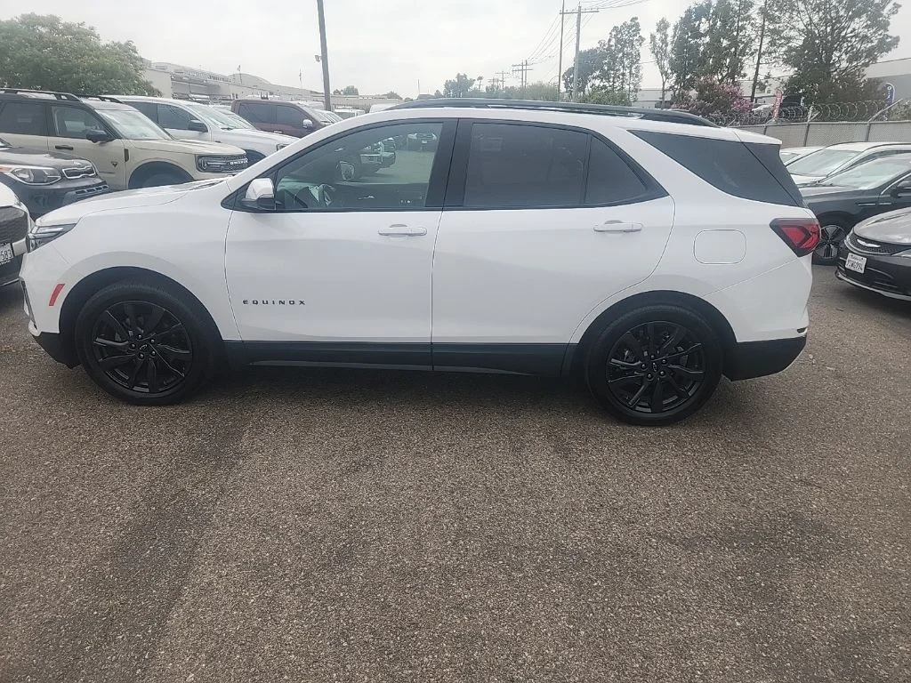 Used 2023 White Chevrolet RS image 10