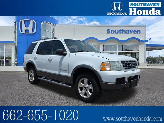 2004 Ford Explorer XLT 4.6's photo