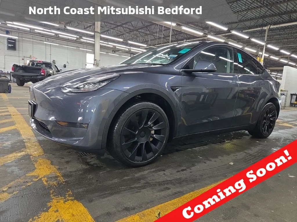 2023 Tesla Model Y Long Range Dual Motor All-Wheel Drive's photo