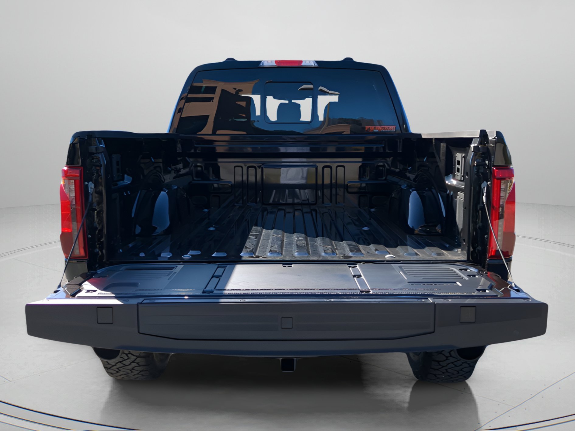 New 2026 Agate Black Metallic Ford XLT image 36