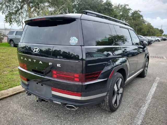 2024 Hyundai Santa Fe Limited - Photo 8