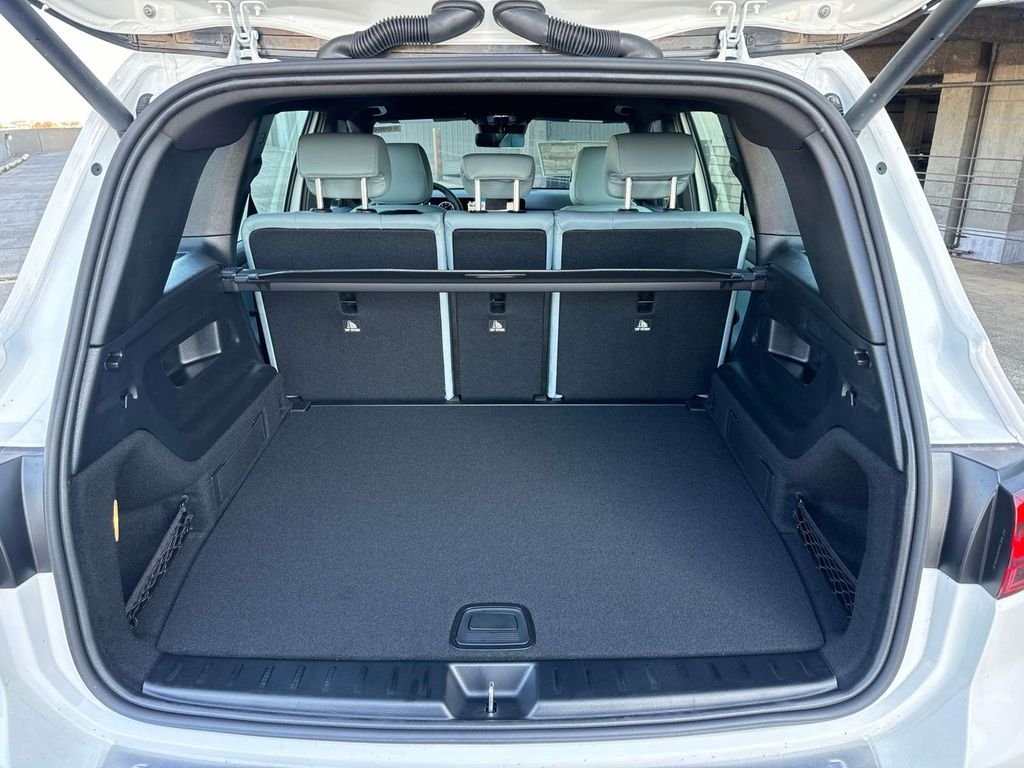 2025 Mercedes-Benz GLB GLB35 AMG - Photo 6