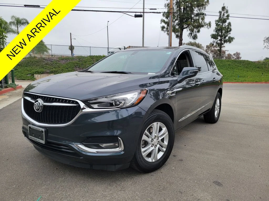 2021 Buick Enclave Essence's photo