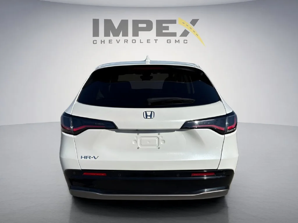 Used 2024 White Honda EX-L image 3