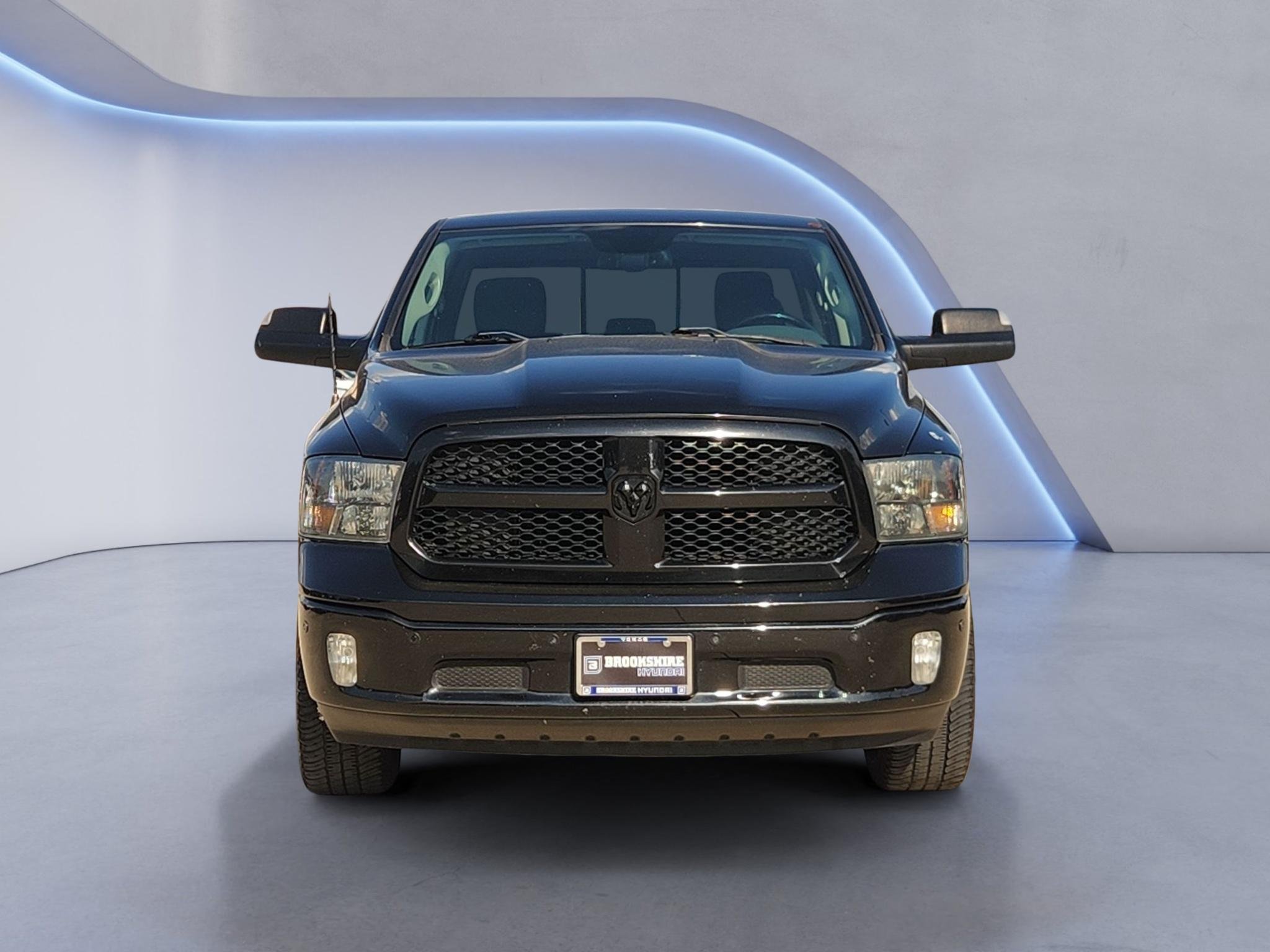 Used 2018 BLACK Ram Big Horn image 2