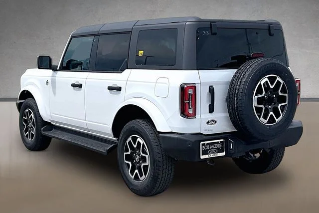 New 2026 White Ford Outer Banks image 3
