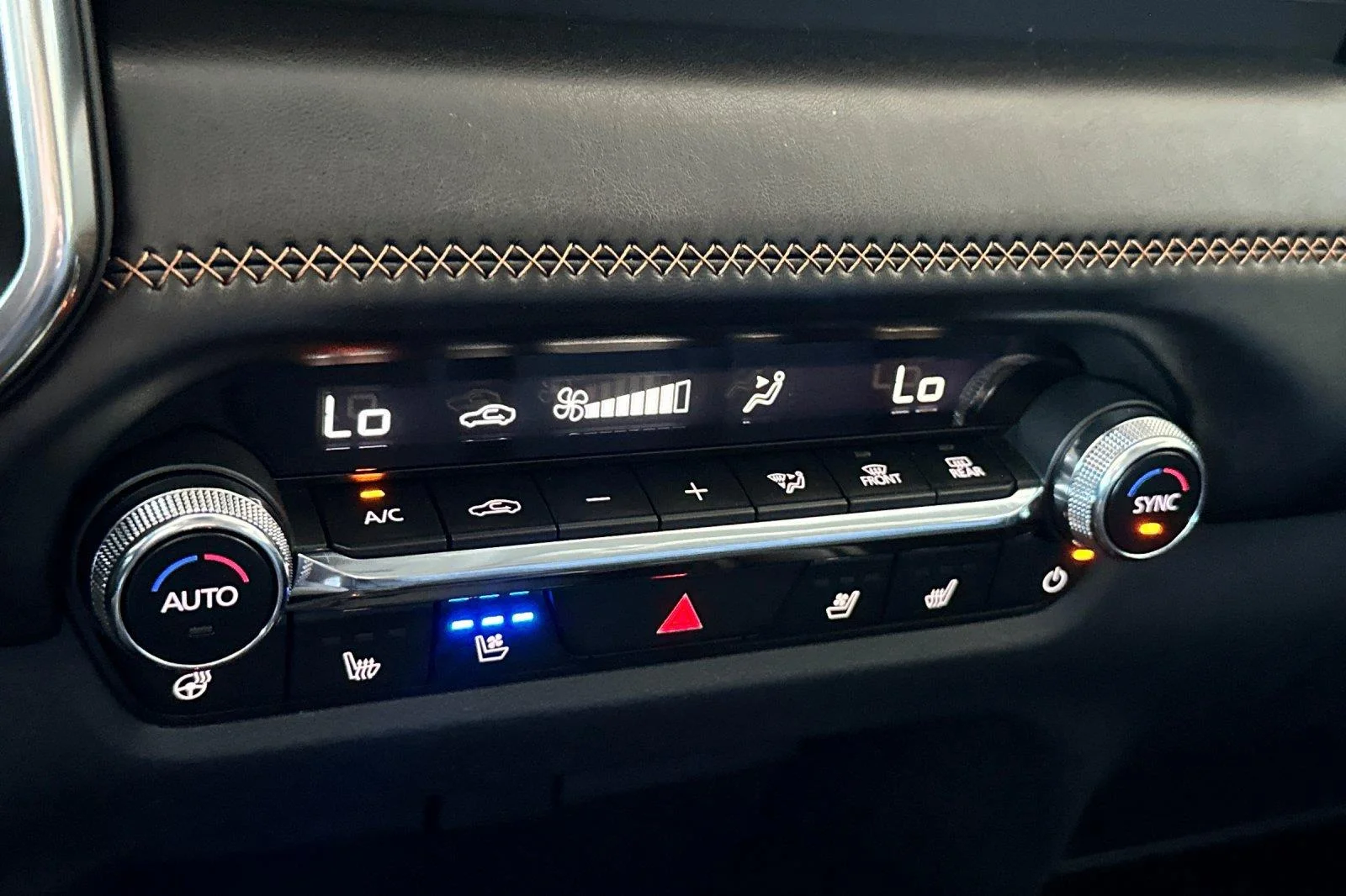 New 2026 Wind Chill Pearl Mazda 2.5 Turbo Premium Plus AWD image 25