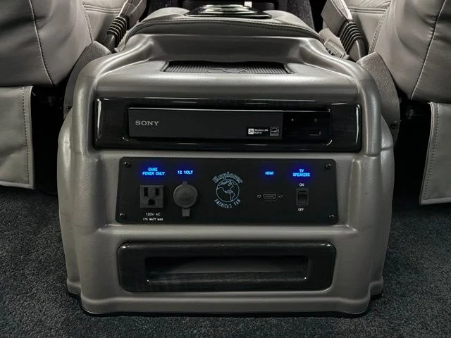 New 2026 Quicksilver Metallic GMC Explorer Limited SE image 46
