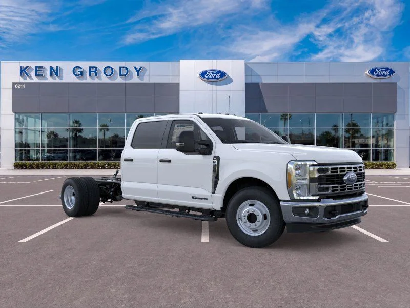 New 2026 Oxford White Ford XL image 1