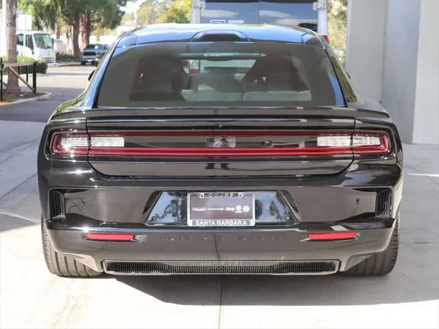 New 2025 Diamond Black Crystal Pearlcoat Dodge Scat Pack image 17