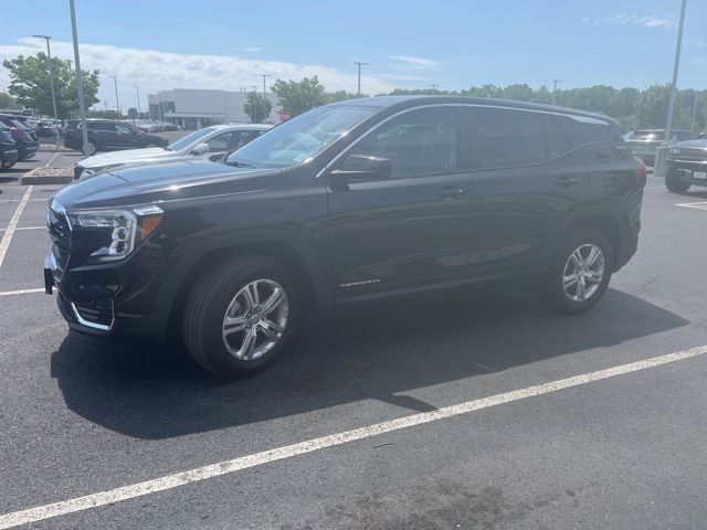 2024 GMC Terrain SLE AWD's photo