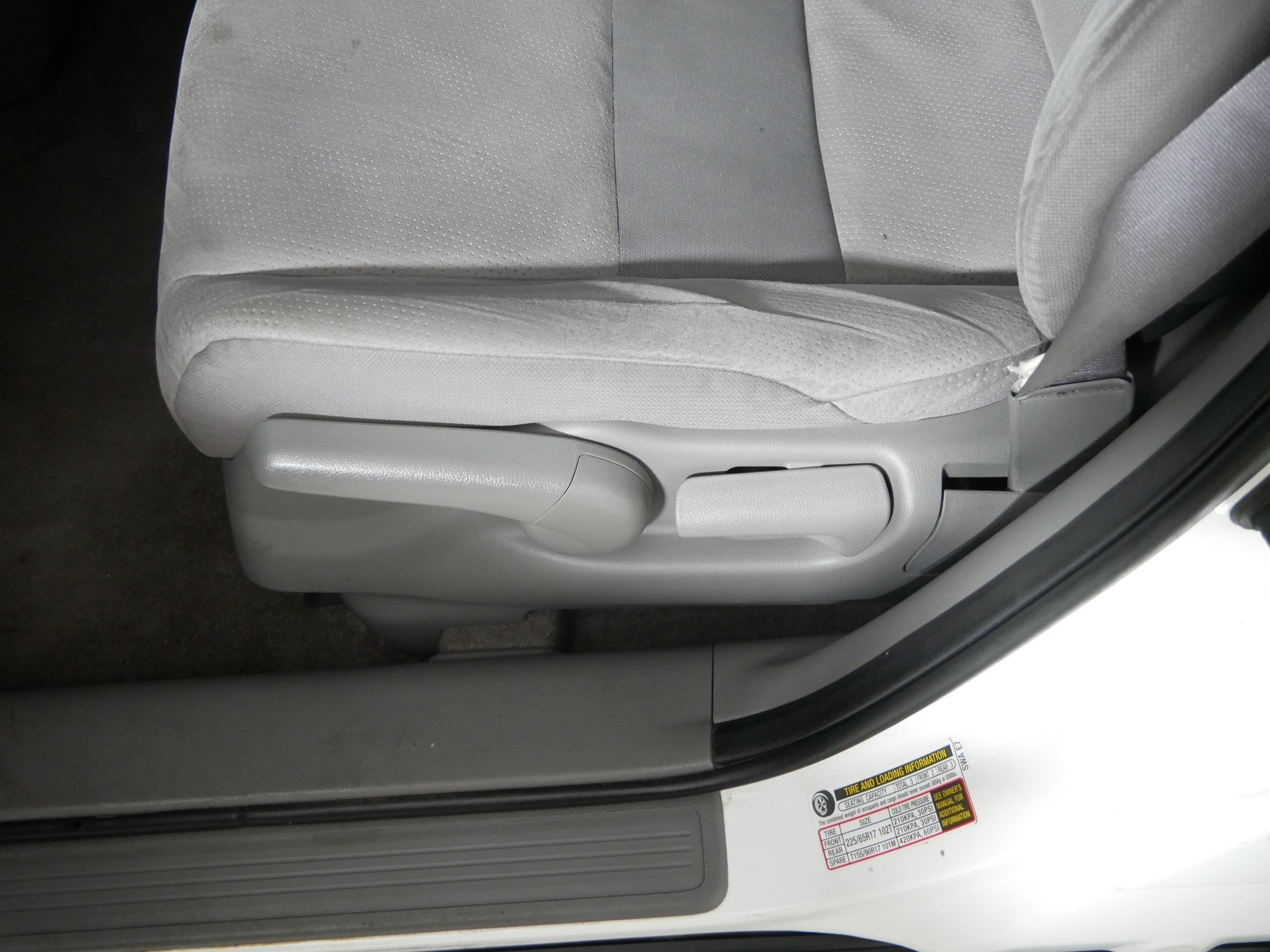 Used 2011 White Honda EX image 20