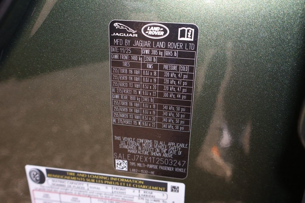 Certified Used 2026 Green Land Rover S image 28
