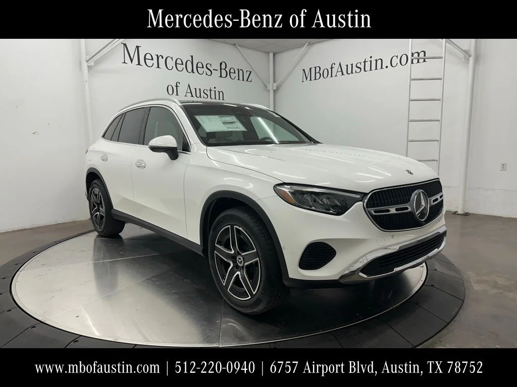 New 2027 White Mercedes-Benz GLC 300 image 1