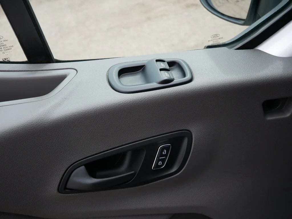 2025 Ford Transit Van Base - Photo 14