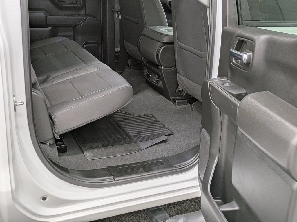 Used 2024 Summit White Chevrolet Custom image 24