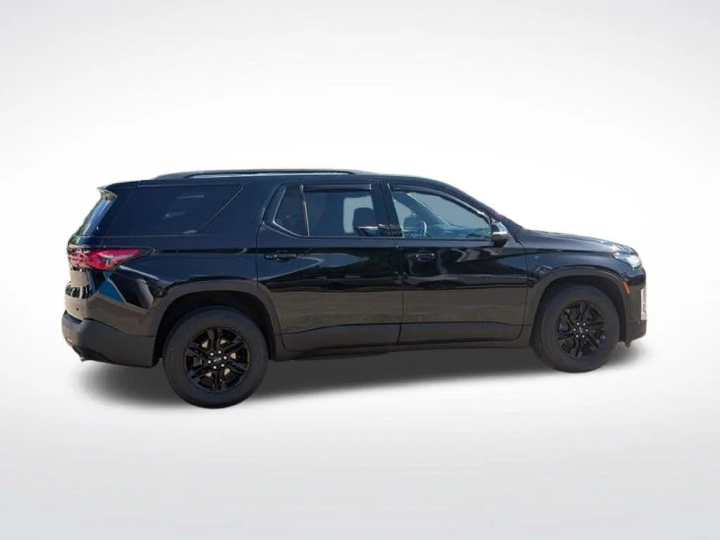 2023 Chevrolet Traverse 1LT - Photo 32