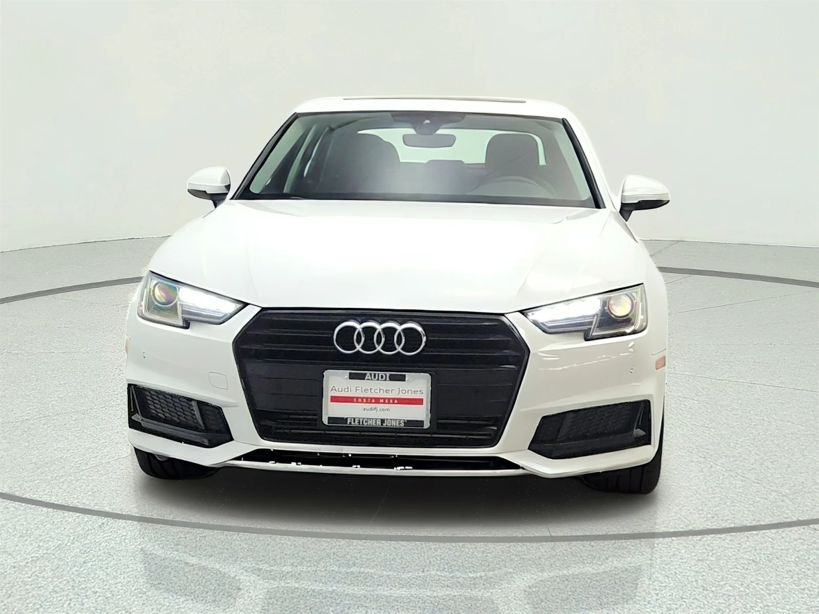 Used 2019 Glacier White Metallic Audi Premium 40 TFSI image 2