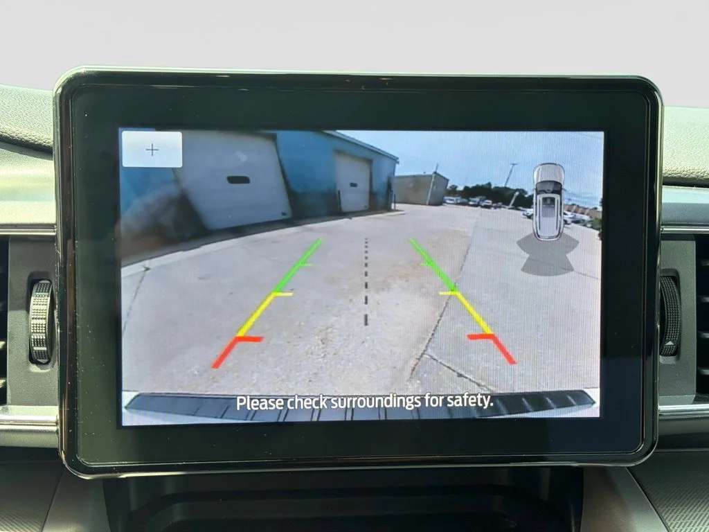Used 2024 White Ford XLT image 26