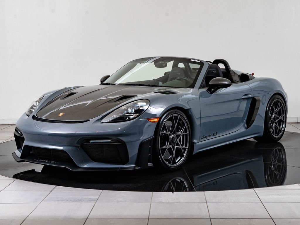 Certified Used 2024 Arctic Grey Porsche RS image 15