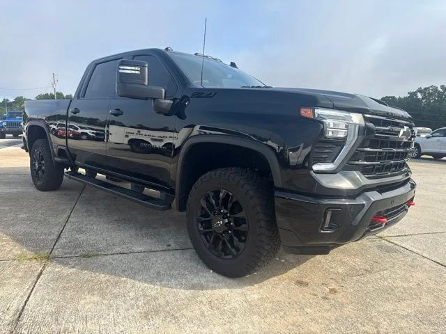 Used 2025 Black Chevrolet LTZ image 7