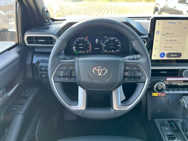 2025 Toyota 4Runner Limited - Photo 8
