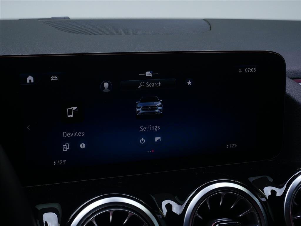 Used 2025 Night Black Mercedes-Benz GLA 250 image 26