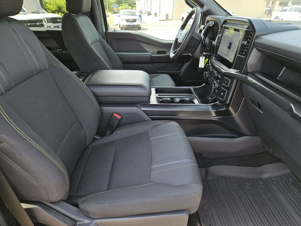 Used 2025 White Metallic Ford STX image 30