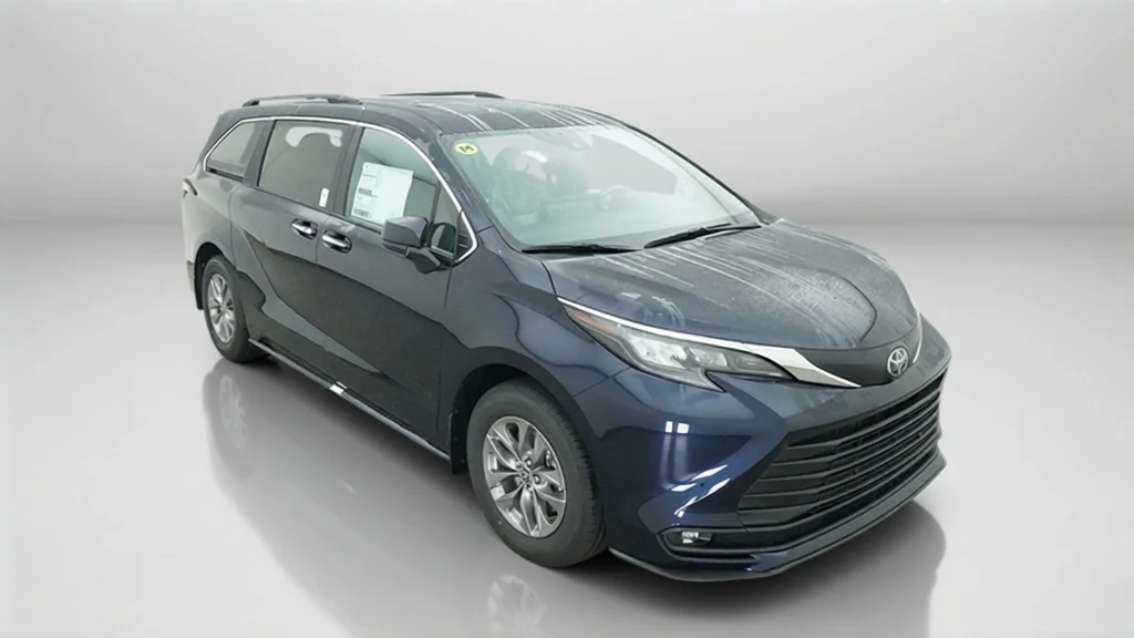 New 2026 Blueprint Toyota XLE image 5