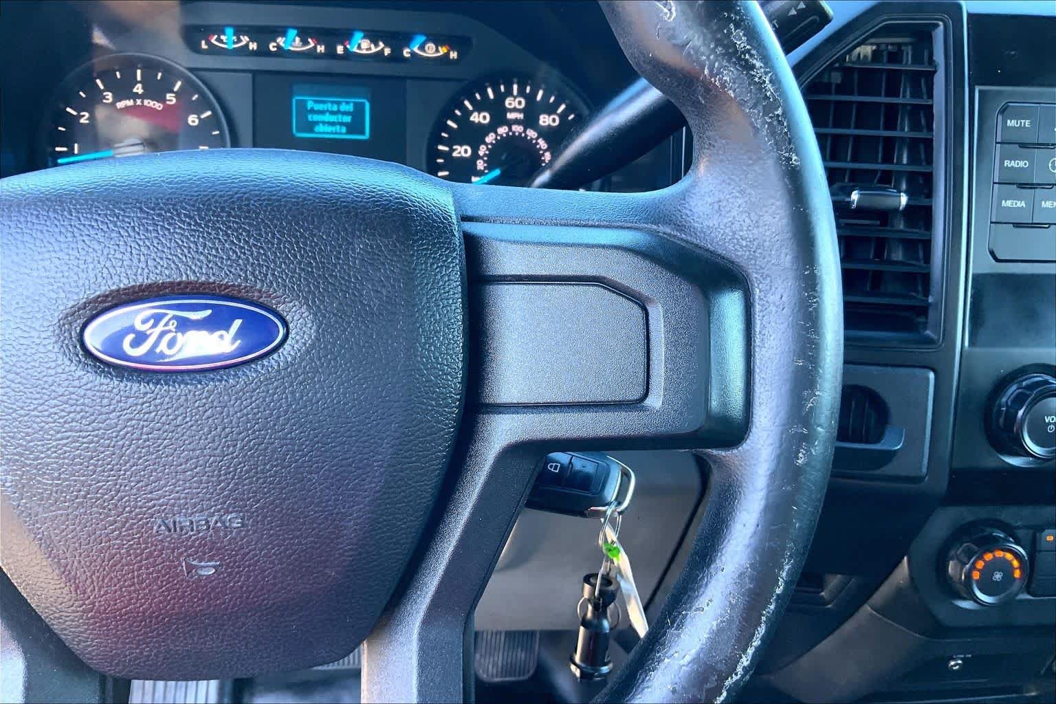 Used 2017 Oxford White Ford XL image 23