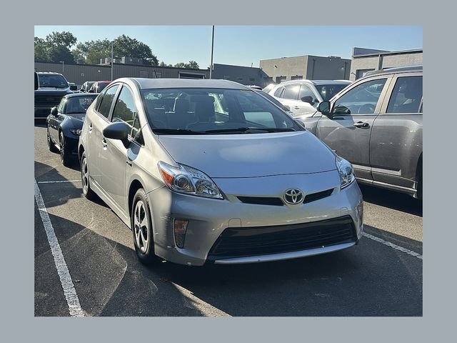Used 2015 Silver Toyota Two image 1