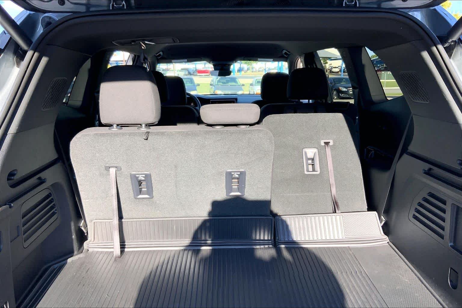 2026 GMC Acadia Elevation - Photo 36