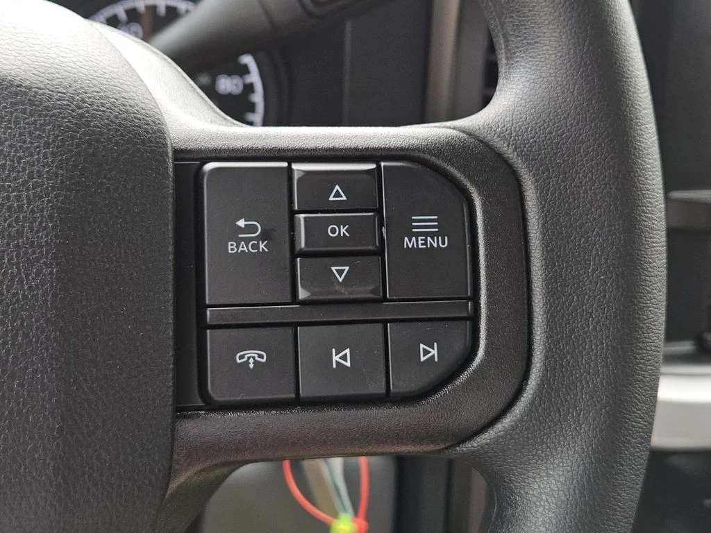 New 2026 Oxford White Ford F-350® XL image 19