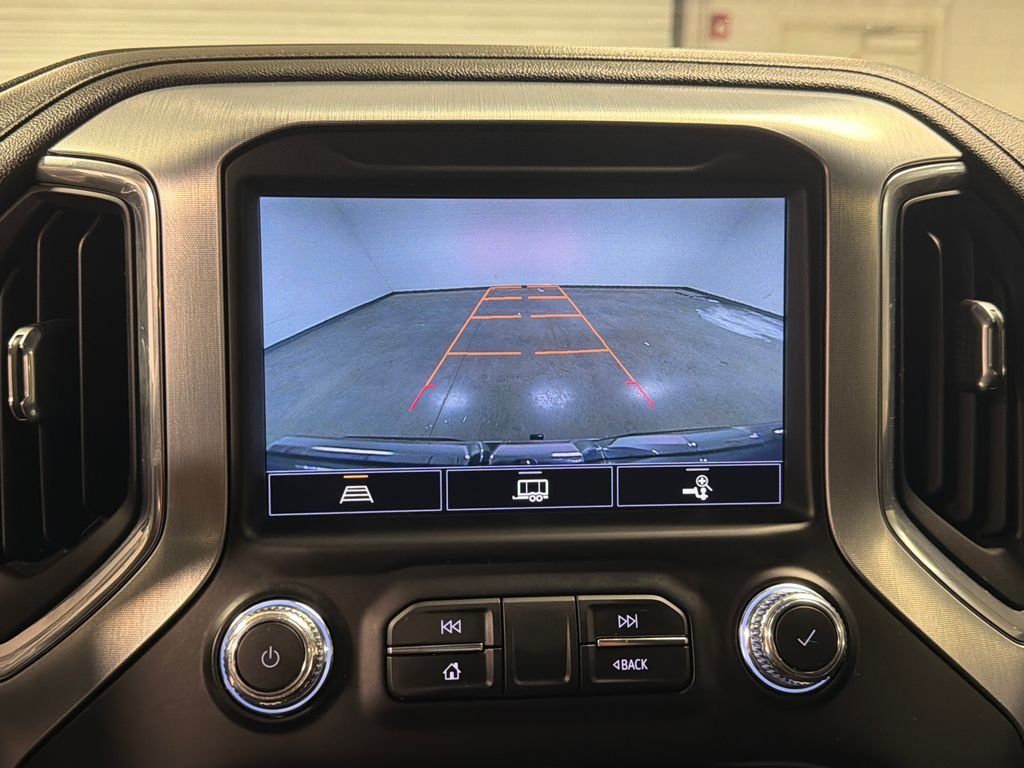 Used 2021 Black GMC SLT image 43