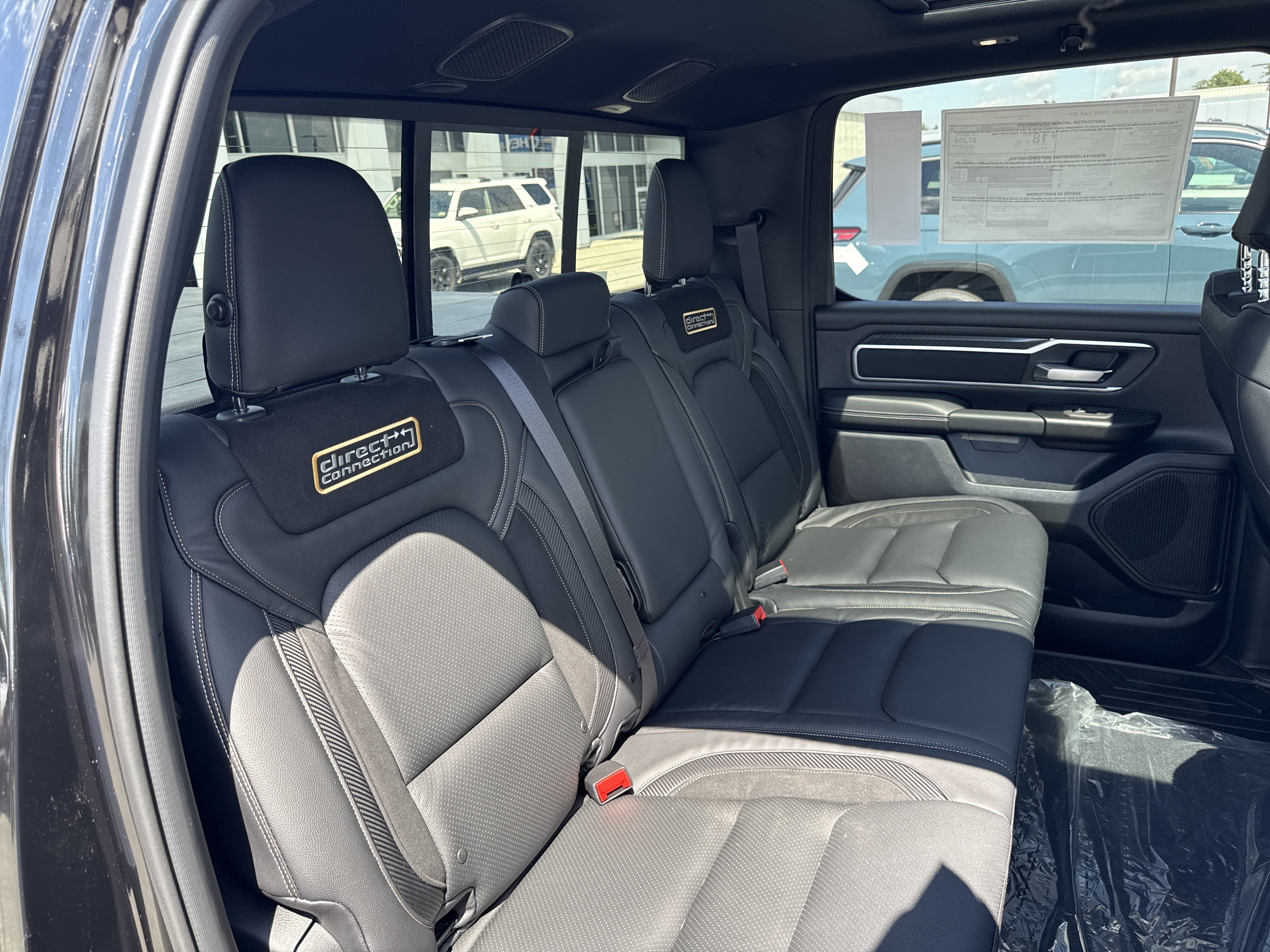 New 2026 Diamond Black Crystal Pearl-Coat Exterior Paint RAM Big Horn image 17