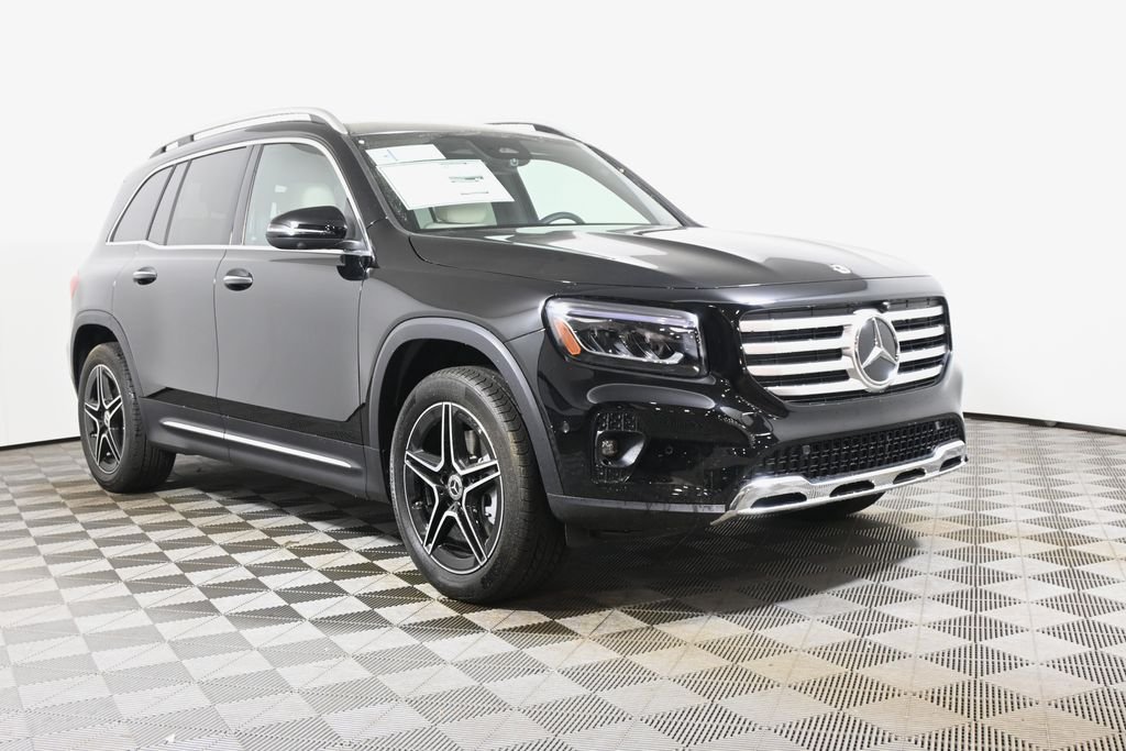 Used 2026 Night Black Mercedes-Benz GLB 250 image 9