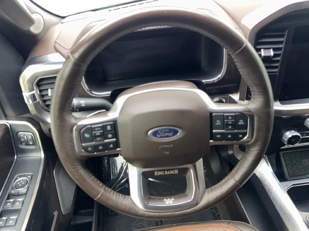 Used 2023  Ford King Ranch image 59